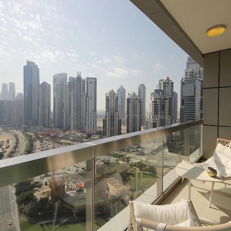 Апартаменты Prime Retreats - Downtown Дубай Экстерьер фото