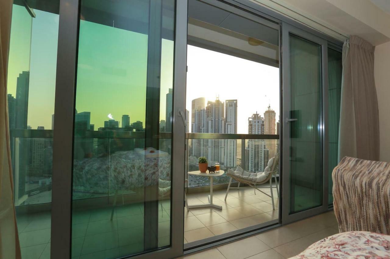 Апартаменты Prime Retreats - Downtown Дубай Экстерьер фото